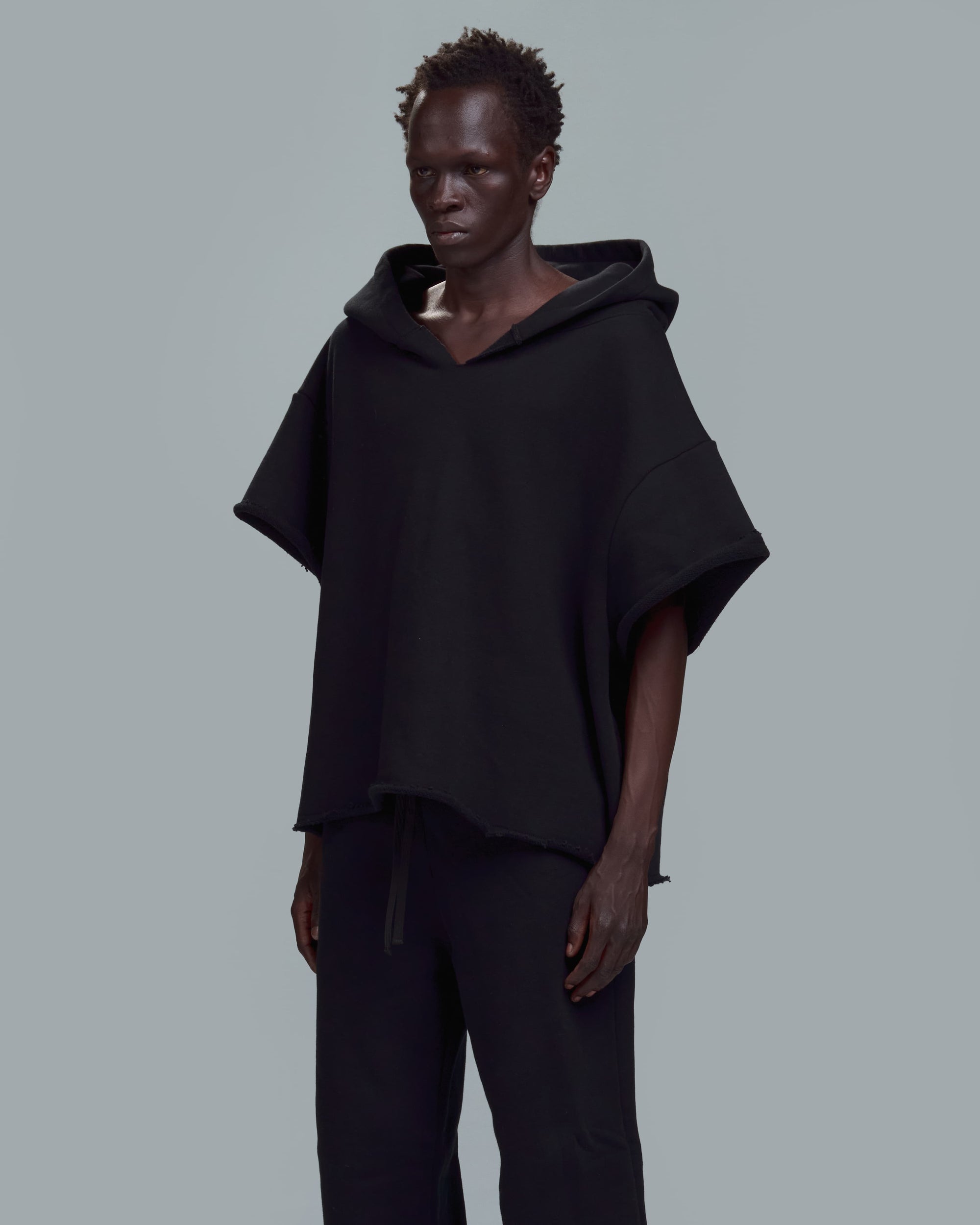 HIGH RISK CUT OFF HOODIE - BLACK