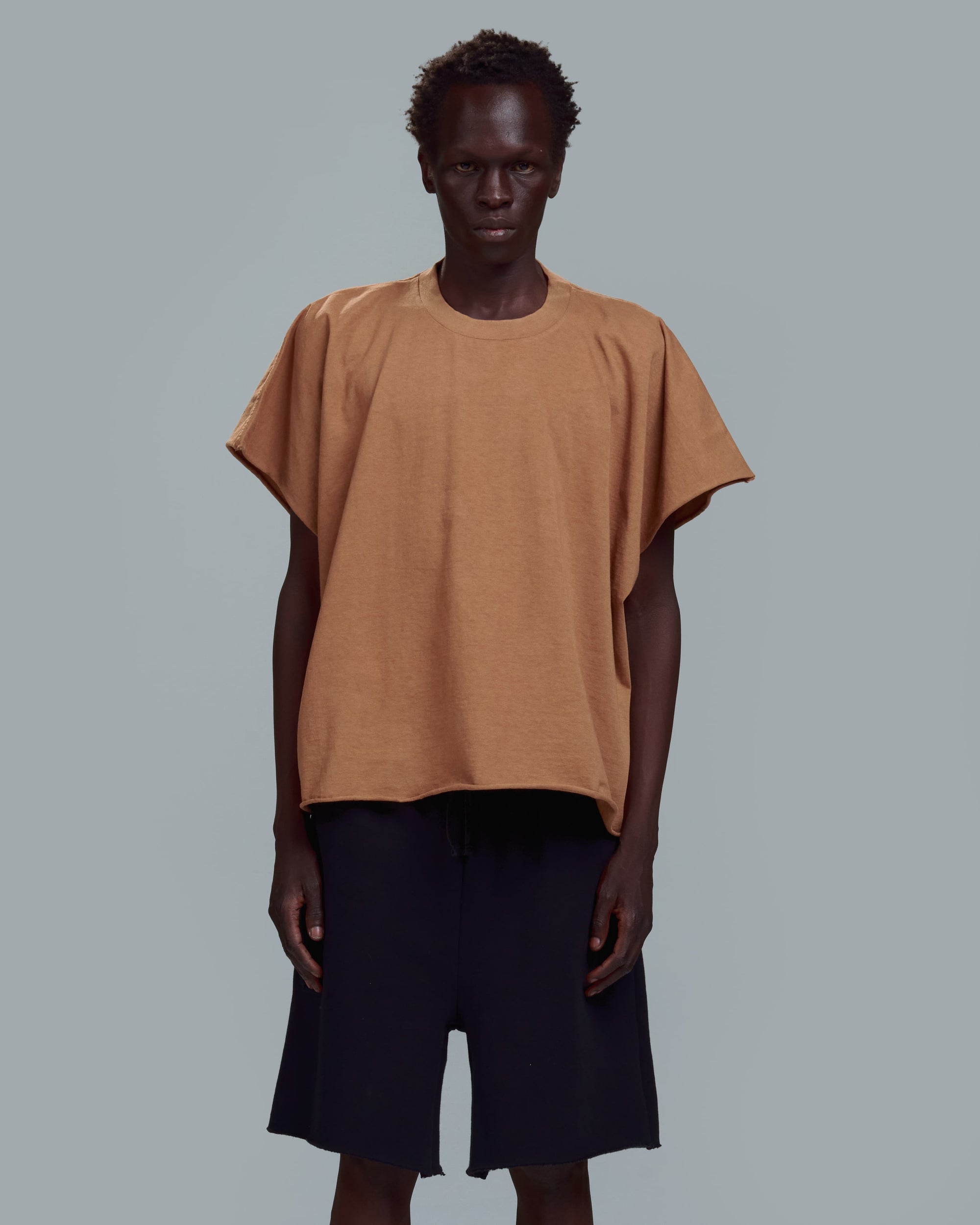 HIGH RISK TEE - CAMEL