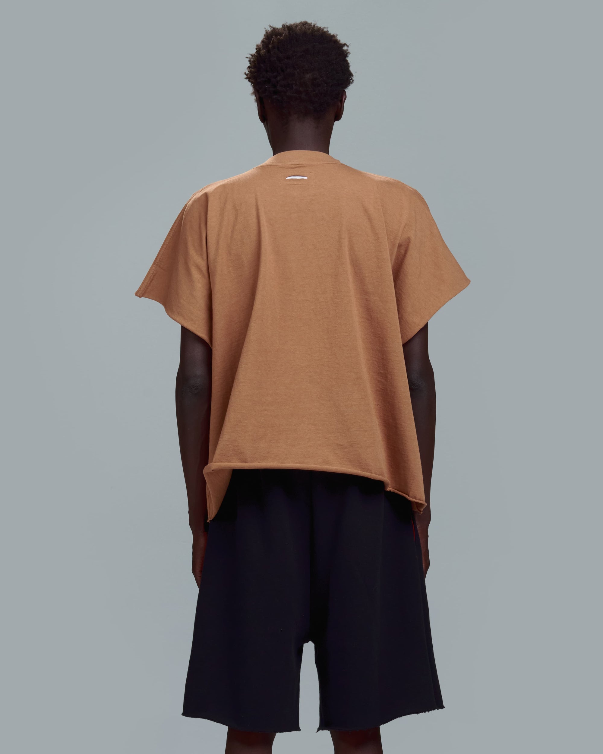 HIGH RISK TEE - CAMEL