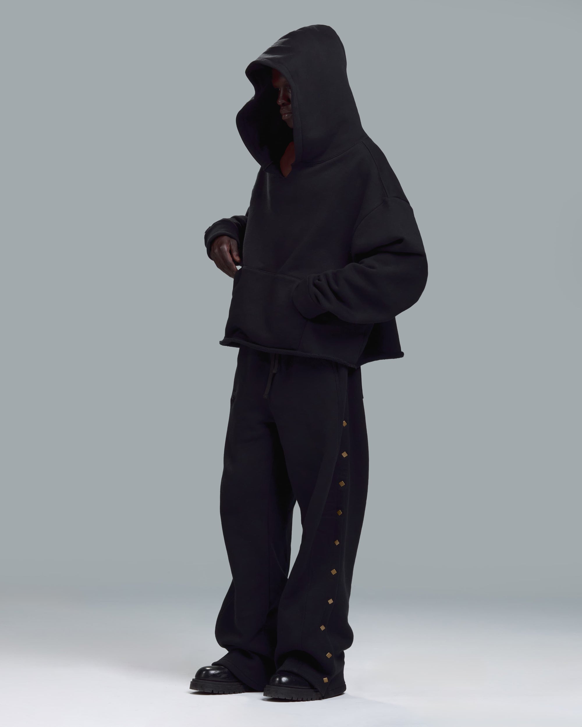 HIGH RISK OVERSIZED HOODIE - BLACK