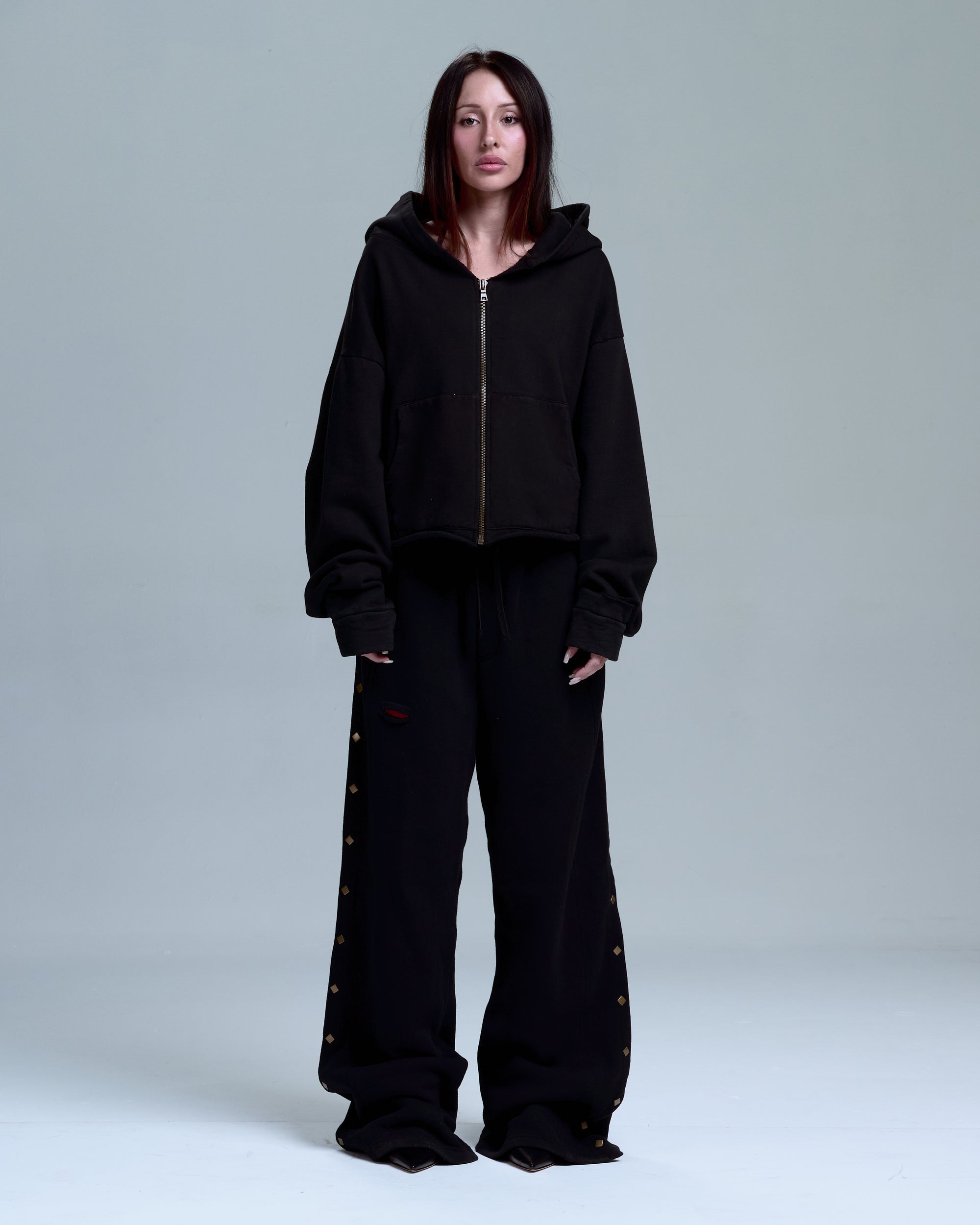 WOMENS HIGH RISK ZIPPER SWEATPANTS - BLACK