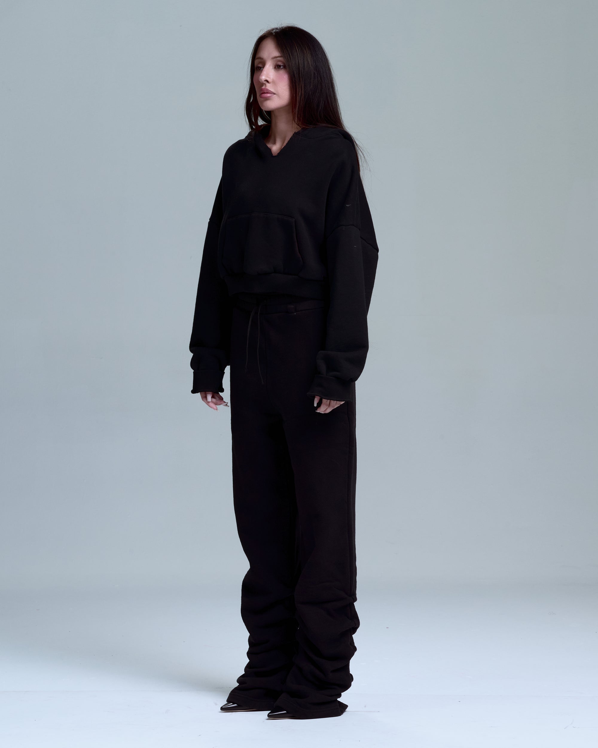 HIGH RISK STACKED SWEATPANTS - BLACK