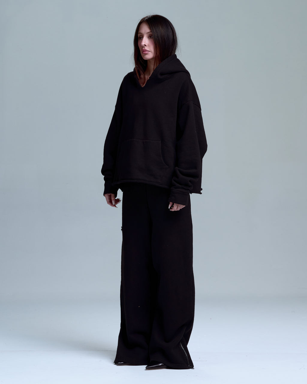 HIGH RISK OVERSIZED HOODIE - BLACK