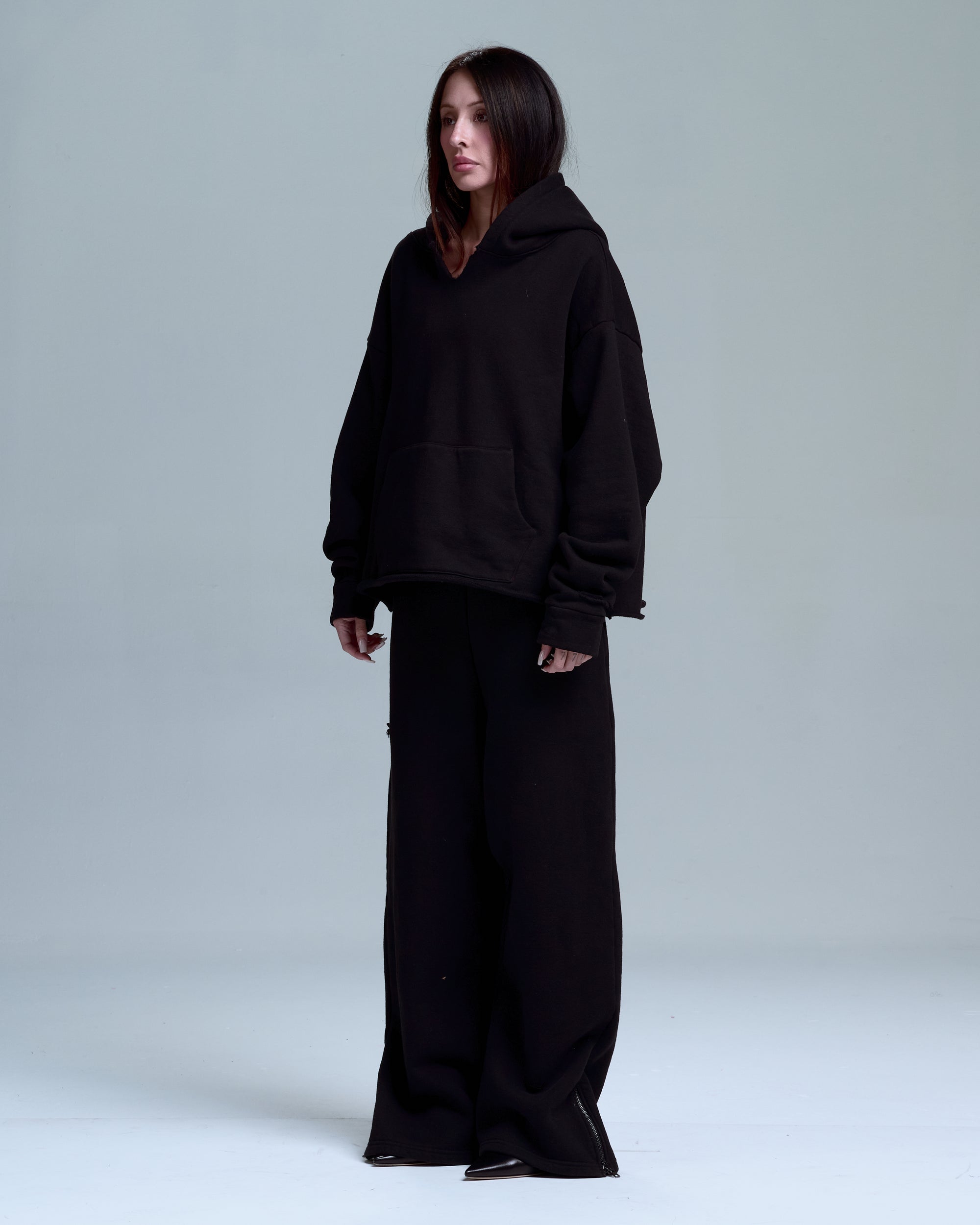 HIGH RISK OVERSIZED HOODIE - BLACK