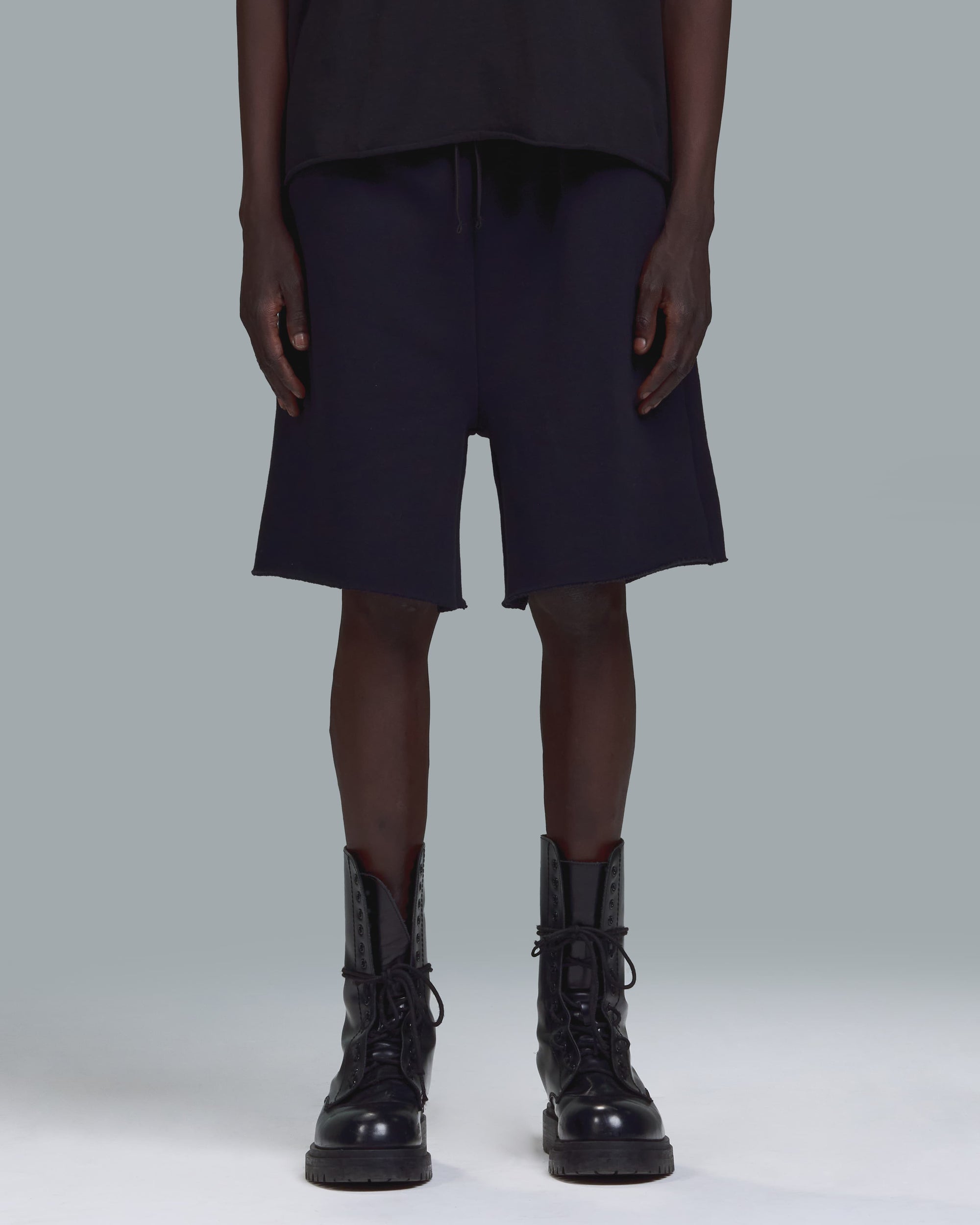 HIGH RISK SWEAT SHORT - BLACK