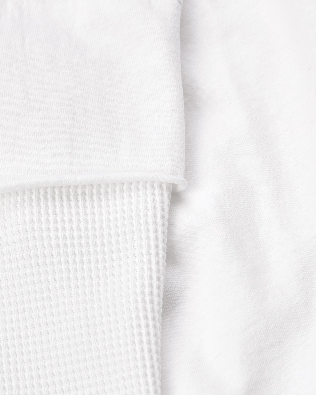 HIGH RISK THERMAL TEE - WHITE